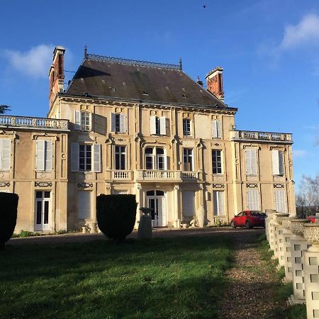 Chateau Nevers Bed & Breakfast Varennes-Vauzelles Exterior photo