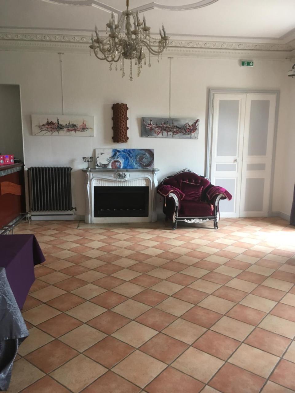 Chateau Nevers Bed & Breakfast Varennes-Vauzelles Exterior photo